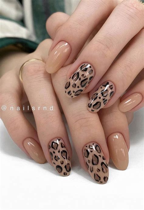 Acrylic Nails Cheetah Design