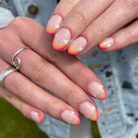 Ombre Rainbow Nails
