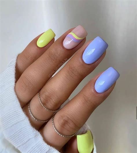 Пин от пользователя Maria Karahalios на доске Nails | Блестящие гелевые ...