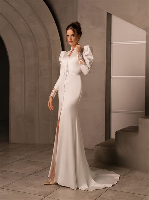 Elegant Long Sleeve Mermaid Modest Wedding Gown – HAREM's Brides