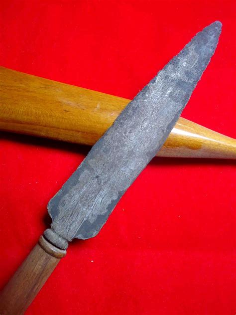 tombak pajajaran godong suruh jagad keris pusaka jual pusaka