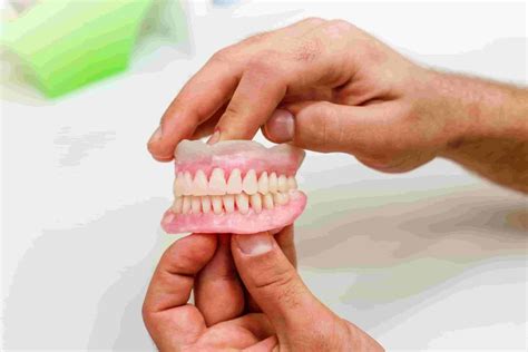 common denture problems    solve  kellyville smiles