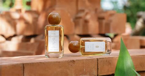 indonesian niche brand etre launches   collection deux