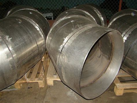 Отводы 12Х18Н10Т секционные сварные | Завод «ЛЕКА»