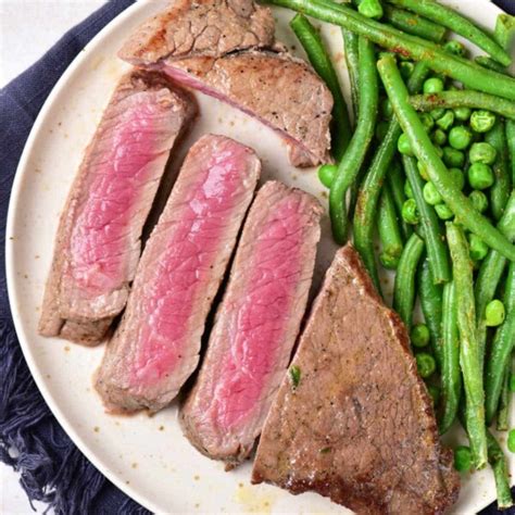 How to Cook Chuck Steak (on the Stove)