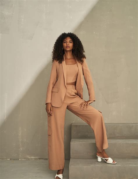 Blazer Alfaiataria Adriana Nude | Delight Store