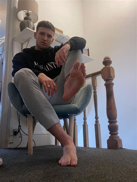 The Best Foot Masters🧦23k on Twitter: "#footmaster @AlphaBeats11 🧦👣🧦 #