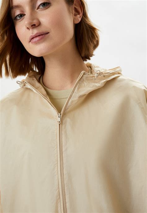 Ветровка UNIQLO UNIQLO x Theory, цвет: бежевый, RTLACH567301 — купить в ...