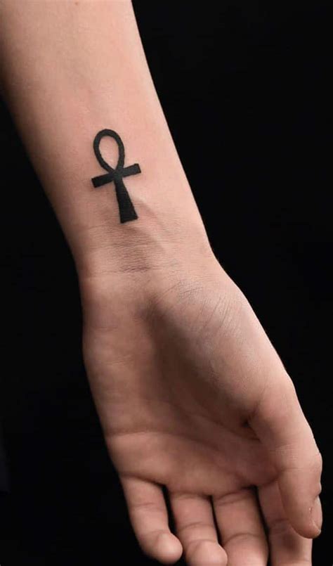Ankh Tattoos Explained: Meanings, Symbolism & Tattoo Designs