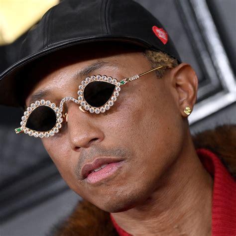 Pharrell Williams stops gig early due to dangerous crowd activity ...