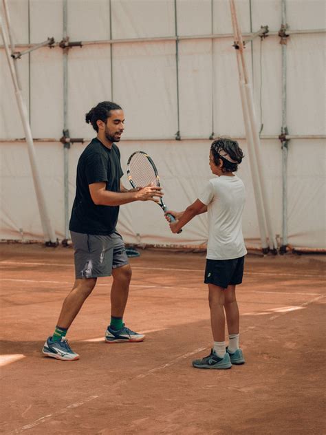 Finding the Right Balance: How Much Should Tennis Coaches Actually Tell