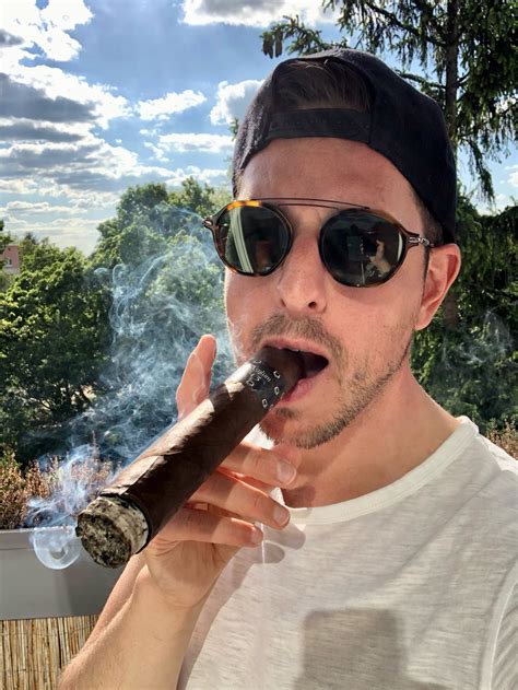 Men smoking cigars on Tumblr