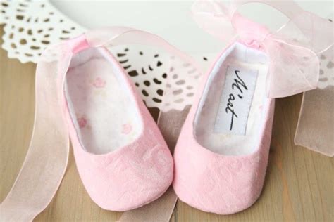 SALE SIZE 3-6 months Light pink baby girl ballerina shoes