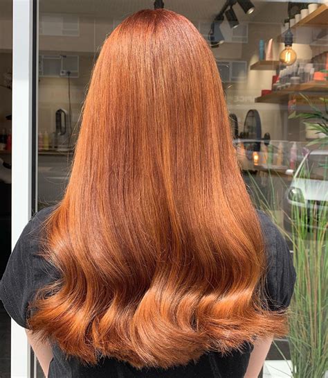 Why light auburn colour dye looks different on every person 19