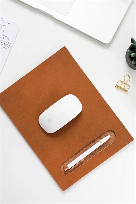 25 DIY Mouse Pad Ideas to Personalize Your Workspace - Blitsy