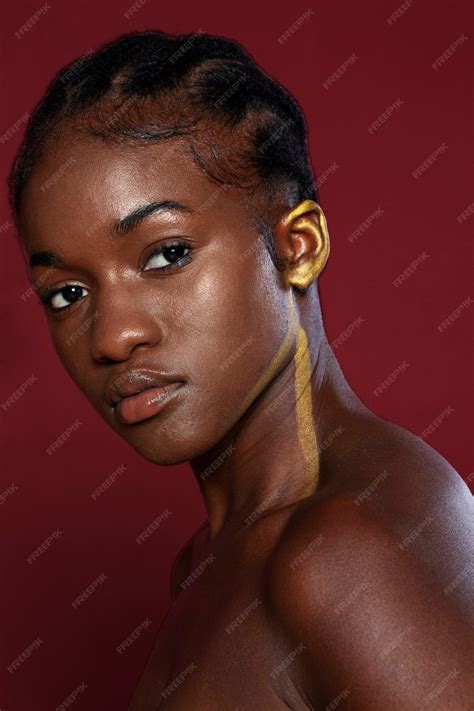 Free Photo | Beautiful black woman posing medium shot