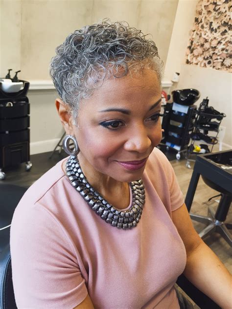 Short Hairstyles For Thin Hair Black Women Over 60 - Infoupdate.org