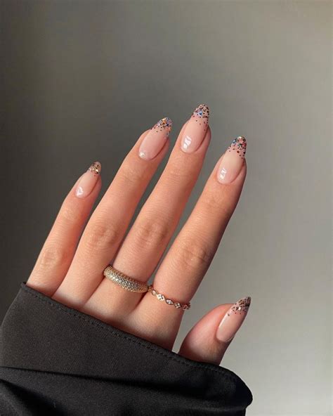 10 diseños de uñas sencillas con brillo - Mujer saludable 10 | Todo ...