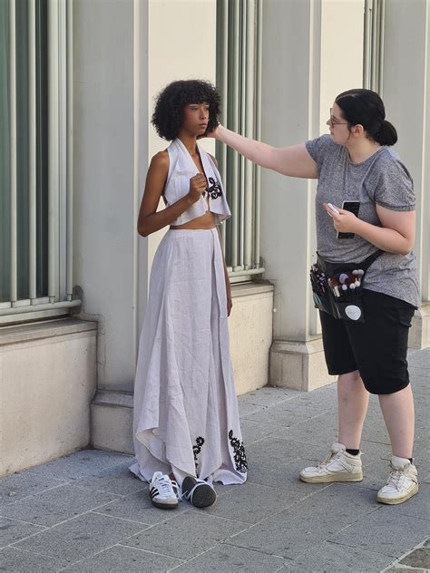 Adriana Lopes: Shooting Star am Modehimmel - Hedi Grager - Journalistin