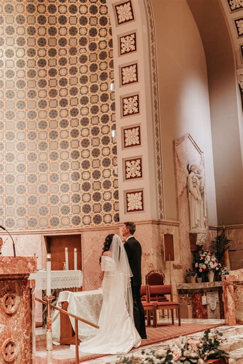 Annika Rose Photography, LLC - The Catholic Bridal Collective