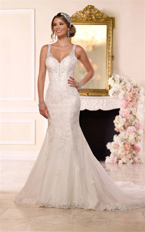 Lace Wedding Gown | Stella York Wedding Dresses