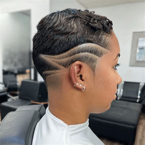 Salons report a long hair undercut female trend for professionals 5