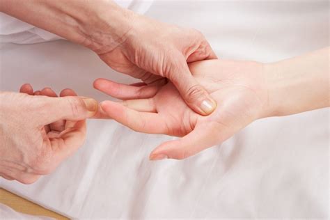 Reflexology – a treatment that is more than just a massage - Natural ...