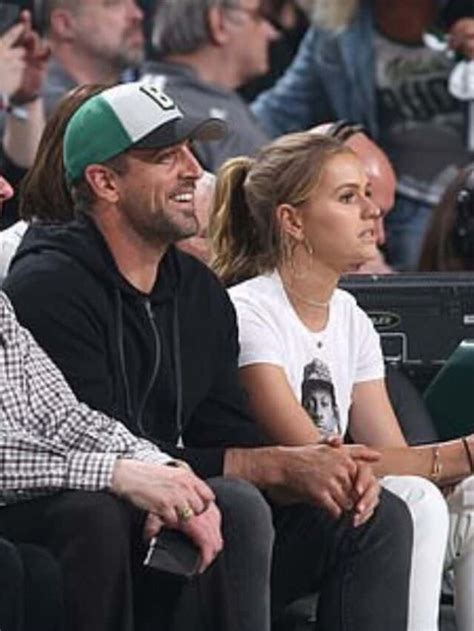Who is Aaron Rodgers New Girlfriend?Is Aaron Rodgers Dating the Bucks
