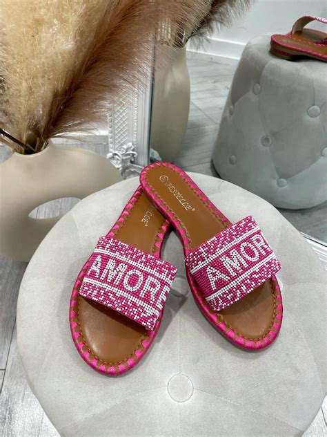 Amore Slides Pink – Collections London