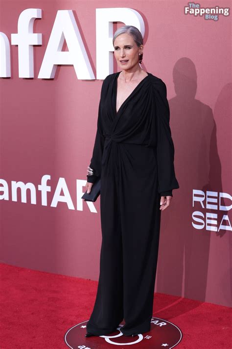 Andie MacDowell Flashes Her Nude Tits at the amfAR Gala in Cannes (67
