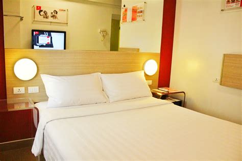 budget hotel  manila  red planet makati avenue blog review