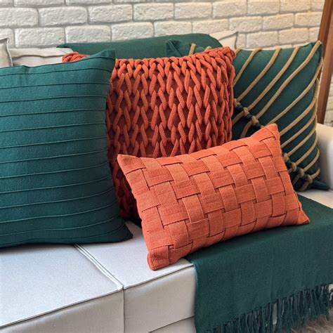 Almofadas Terracota E Verde - Composição em Verde e Terracota