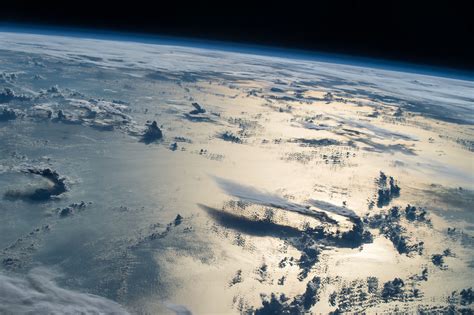 earth  space  nasas   astronaut    space