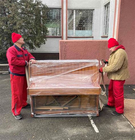 Перевозка пианино.