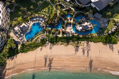 Sheraton Maui Resort & Spa - Resort on Kaanapali Beach