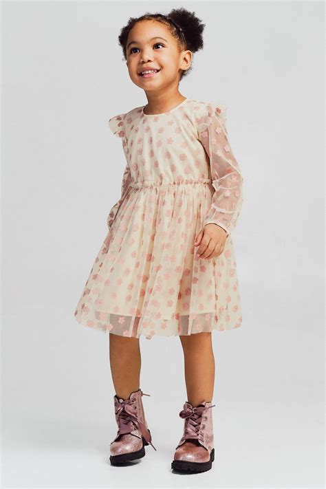 fitted and flared dresses 8