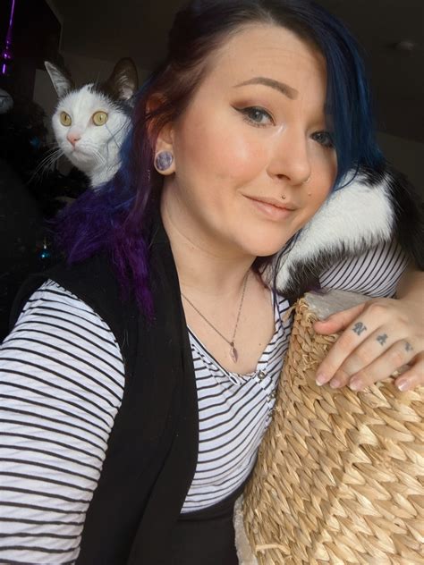 Rixia (@Madame_Rixia@mastodon.social) - Mastodon