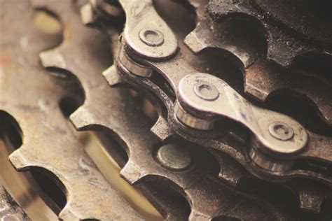 How Bicycle Gears Work | How to Use Bicycle Gears | BicycleUniverse.info