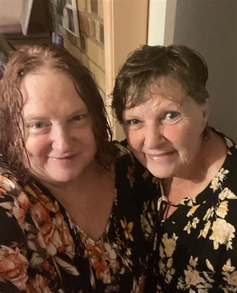 Debbie Leigh Beauty... - Debbie Leigh Beauty Essentials