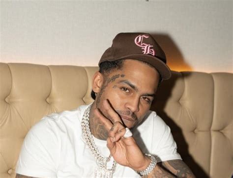 dave east receives art piece honoring late rapper kiing shooter