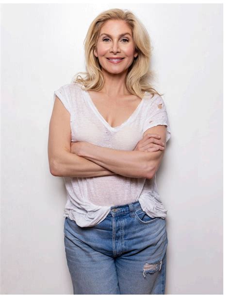 Elizabeth Mitchell 2023