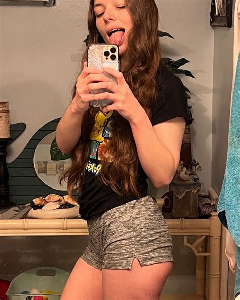 skylarfawne - skylarfawne added a new photo.