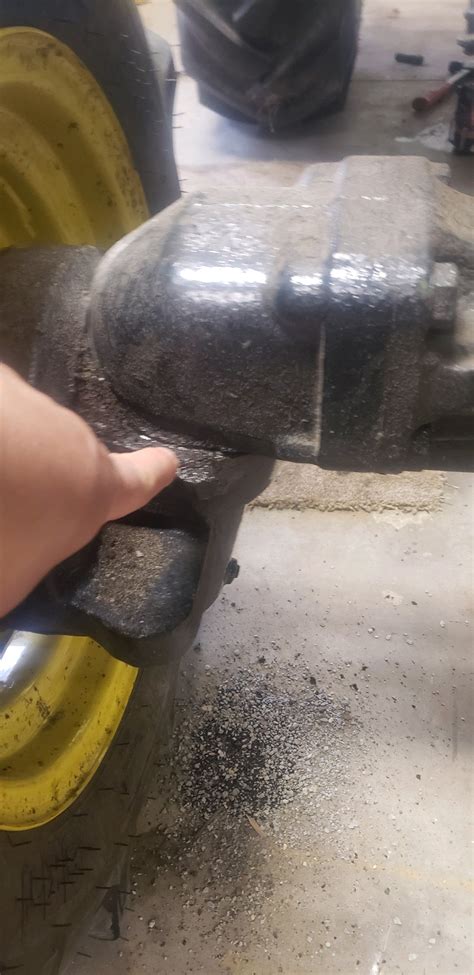 4600 front Axle seal is leaking how hard to fix | Green Tractor Talk