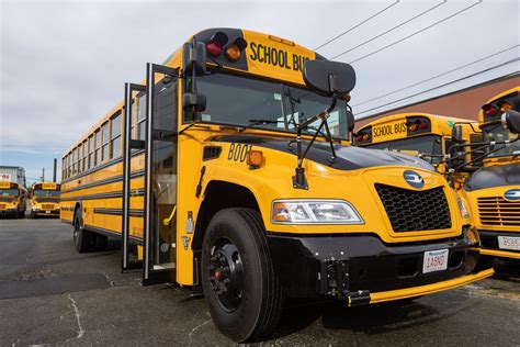 Mayor touts Boston’s electric school bus pilot program as ‘largest of