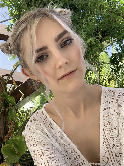 Eva Elfie - pack - 2316x3088_45225d814a8d820f73a0debb8ccfcda0 Porn Pic