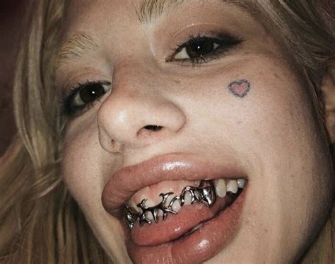 Pin by qwi0rplix on wow | Ugly teeth, Cute piercings, Teeth