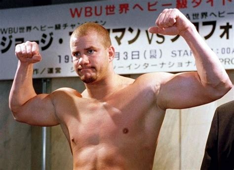 Fotos: Ex-boxeador e ator Tommy Morrison - 02/09/2013 - UOL Esporte