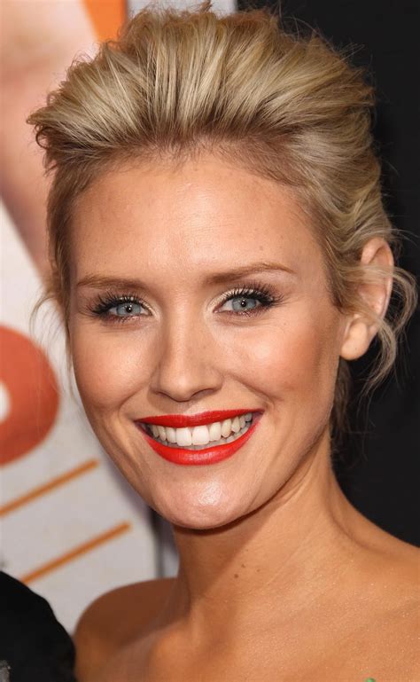 Pictures of Nicky Whelan