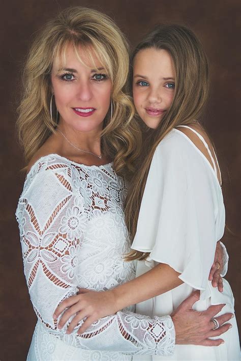 Mother and Daughter Photos | Long Island Portrait Photographer - Leslie