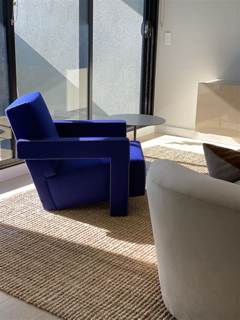 pre owned refurbished cassina utrecht chair collecte